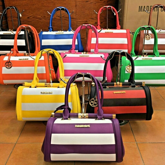 Purses - Picture 3 of 8